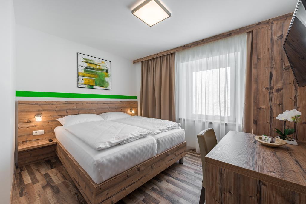 Hotel "City Rooms Wels" Екстер'єр фото