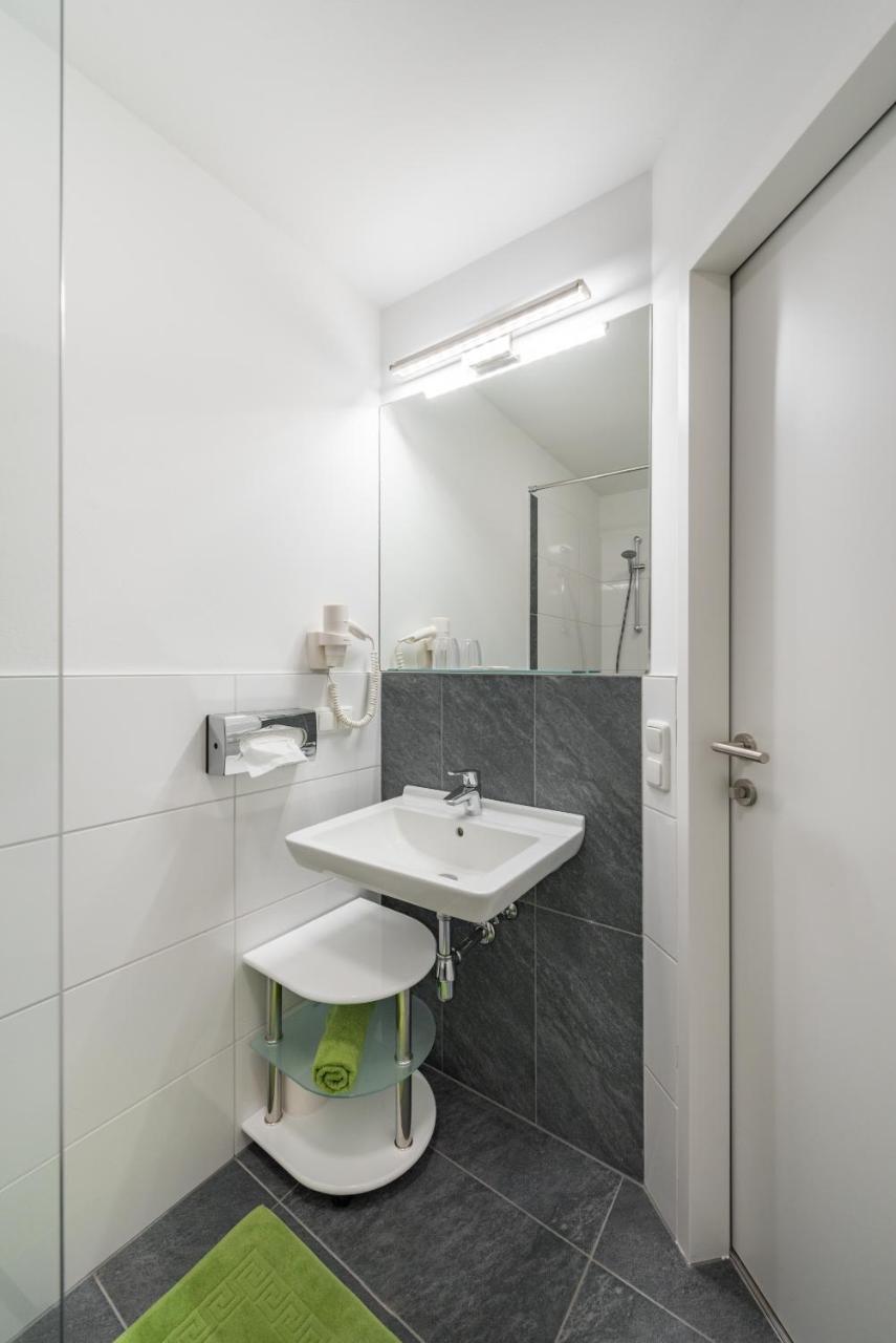 Hotel "City Rooms Wels" Екстер'єр фото